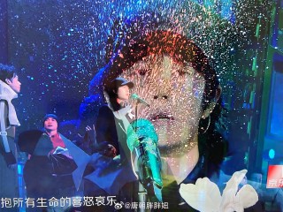 微博订阅:2024年新澳门必开32期一肖-陈奕迅中暑晕倒 腮骨骨裂缝30多针