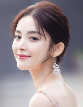 微博:2024澳门资料正版全年免费-哪个明星穿过boy