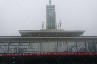小红书:2024香港今晚开奖号码-实拍长沙火车站退洪