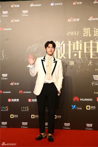 微博订阅:马会香港7777788888-李易峰是哪个经纪公司的