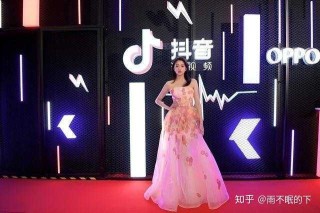 搜狐订阅：新澳天天开奖资料大全-暗器怎么折
