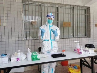 抖音视频:管家婆2024年一马中-男生高考608分 妈妈激动到发出怒音