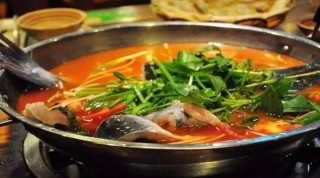 阿里巴巴:澳门彩正版资料网站-酸汤鱼怎么吃