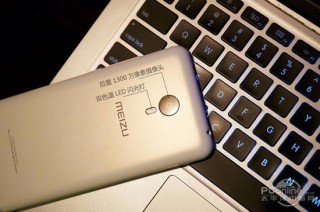 抖音视频:新澳门资料大全正版资料4不像-魅蓝metal和mx5哪个好