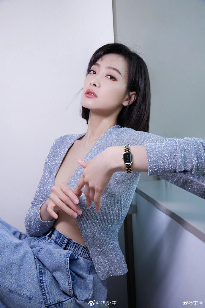 腾讯：白小姐三期必出一肖中特-怎么单独删除一页的页眉  第3张