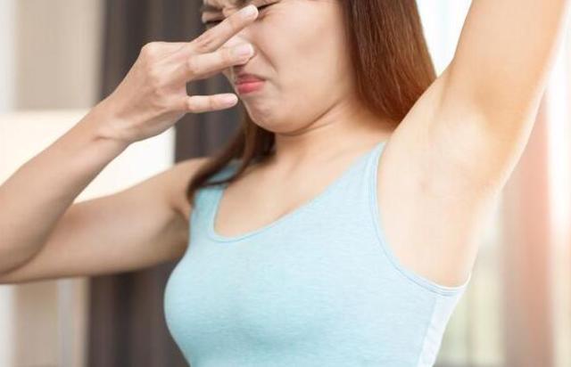 腾讯：香港资料图库一免费-口水多是什么原因引起的  第3张