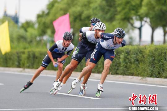 中新网:澳门天天最准最快资料-5岁男童被轮滑教练打伤 警方介入  第1张