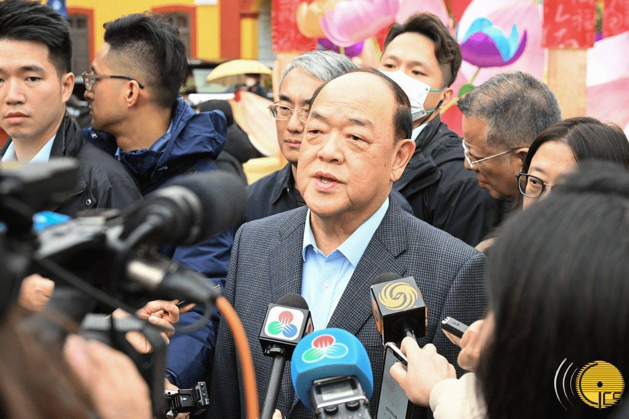 搜狐:2024澳门一肖一码配套成龙-男子防孩子沉迷手机私设信号屏蔽器  第1张