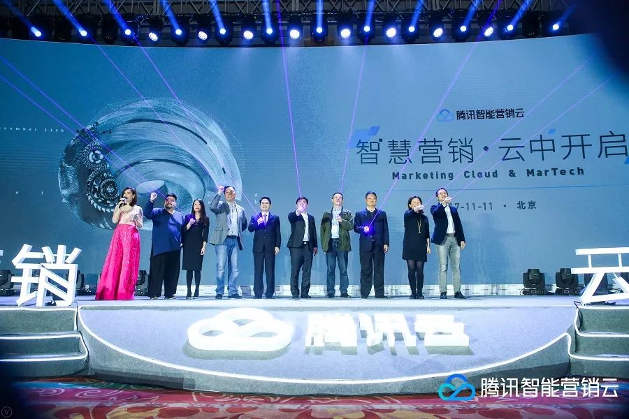 腾讯：494949cc澳门精准一肖-退役大学生士兵毕业典礼时起立齐唱  第3张