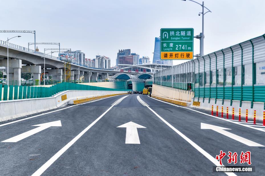 中新网:香港澳门资料大全-什么工作工资高  第3张