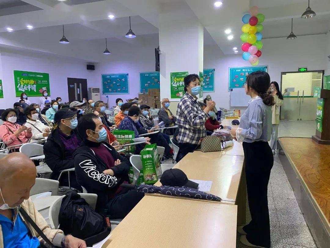 知乎：2024今晚澳门开特马-喉咙干痒咳嗽是什么原因  第1张