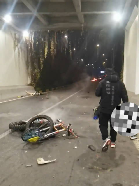 微博:澳门马场资料最准一码-机车网红疯子哥车祸去世  第1张